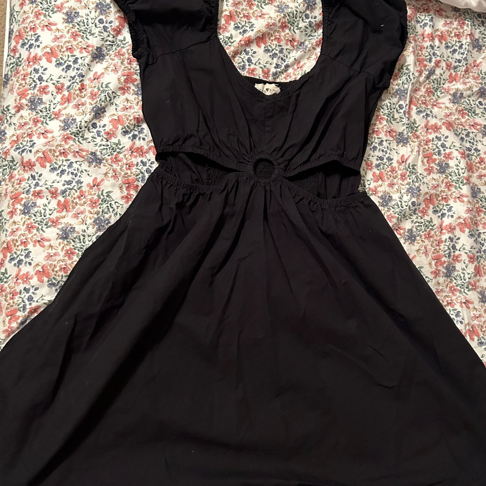 Short Black dress